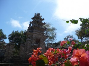 храм, северо-западное побережье Бали